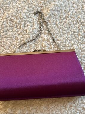 Elegant Magenta Satin Clutch with Silver Chain